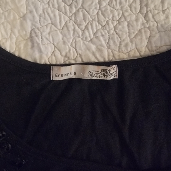 Top - Picture 3 of 3